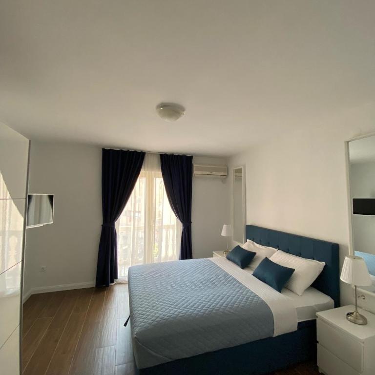 Venera Apartments - Apartman sa 1 Spavaćom Sobom, Terasom i Pogledom na Grad - 1