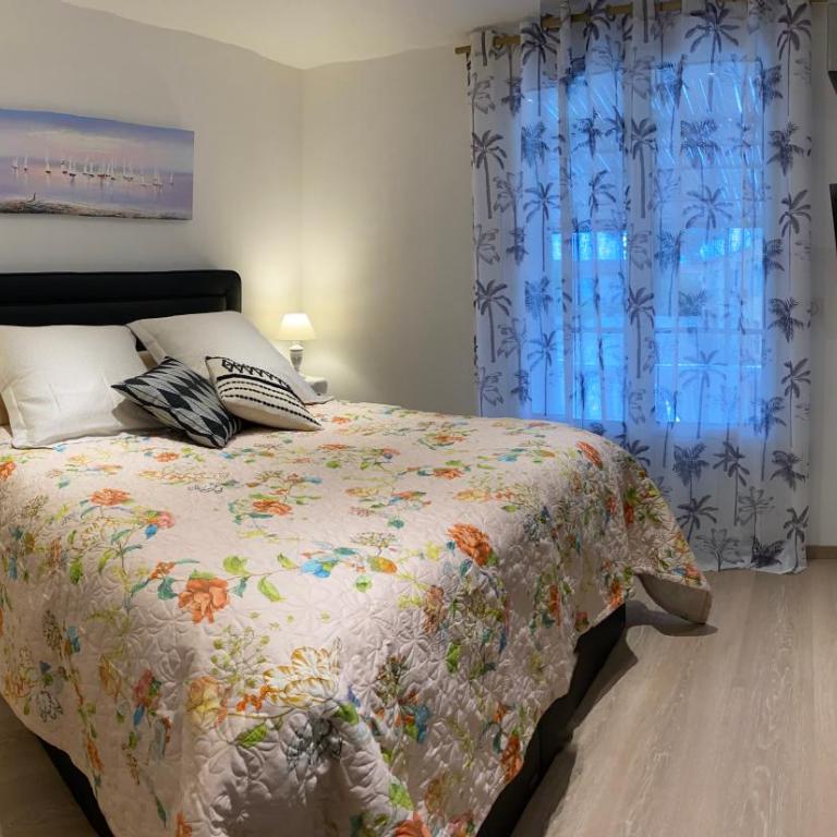 Little Bohême, luxe, piscine, SPA, tout à pied, Port Grimaud - Three-Bedroom Villa - 19