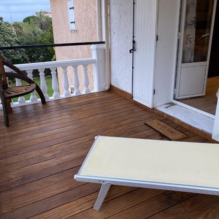 Little Bohême, luxe, piscine, SPA, tout à pied, Port Grimaud - Three-Bedroom Villa - 20