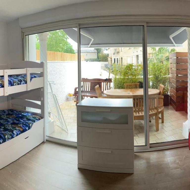 Little Bohême, luxe, piscine, SPA, tout à pied, Port Grimaud - Three-Bedroom Villa - 22