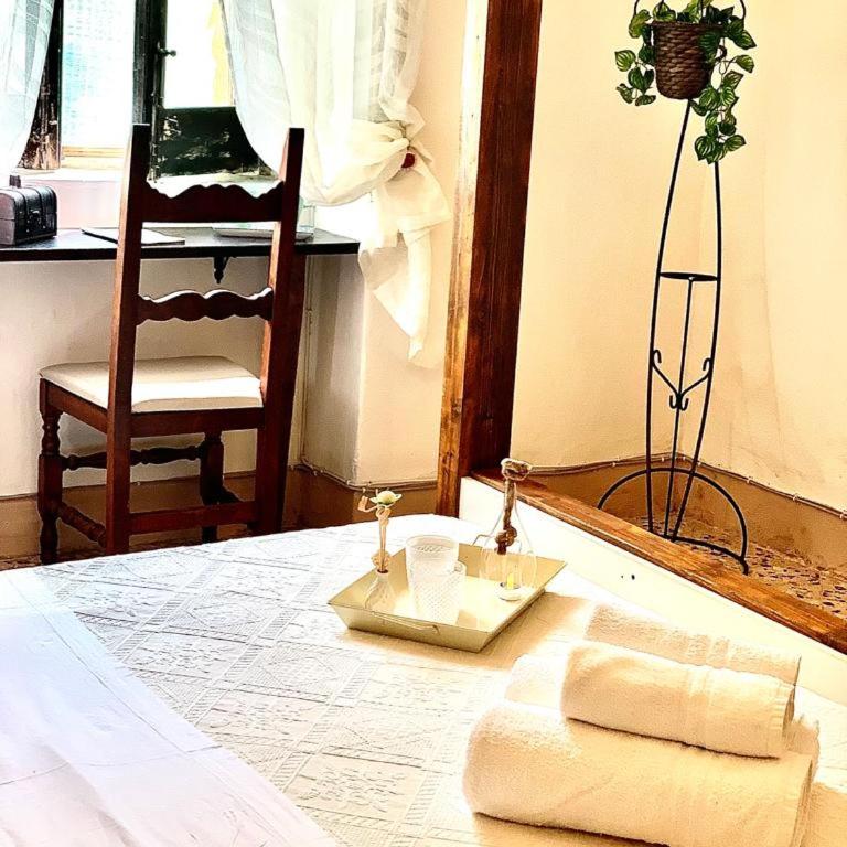 Il Vecchio Cortile - Appartamento con 2 Camere da Letto, Balcone e Terrazza - 38