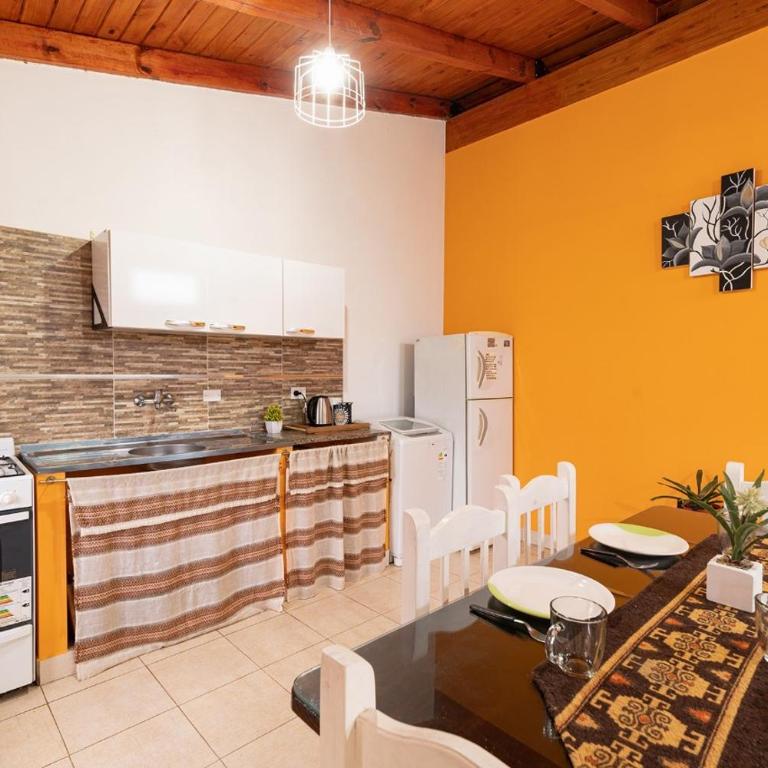 La Brisa - One-Bedroom Apartment - 5