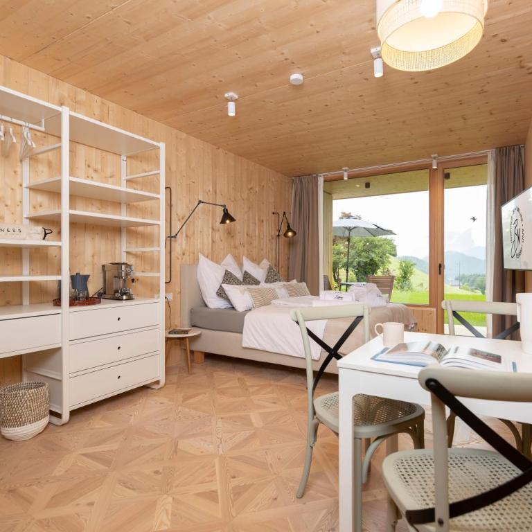 Balthasar Volcano Apartments - Adults only - Apartment mit Seeblick - 3