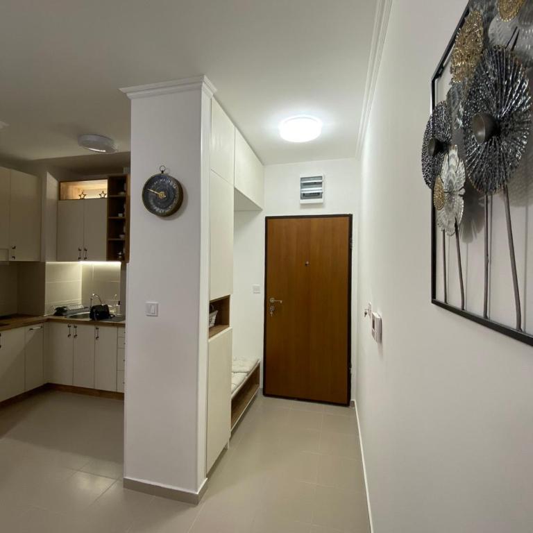 Apartment Stars Lux - One-Bedroom Apartment - 8