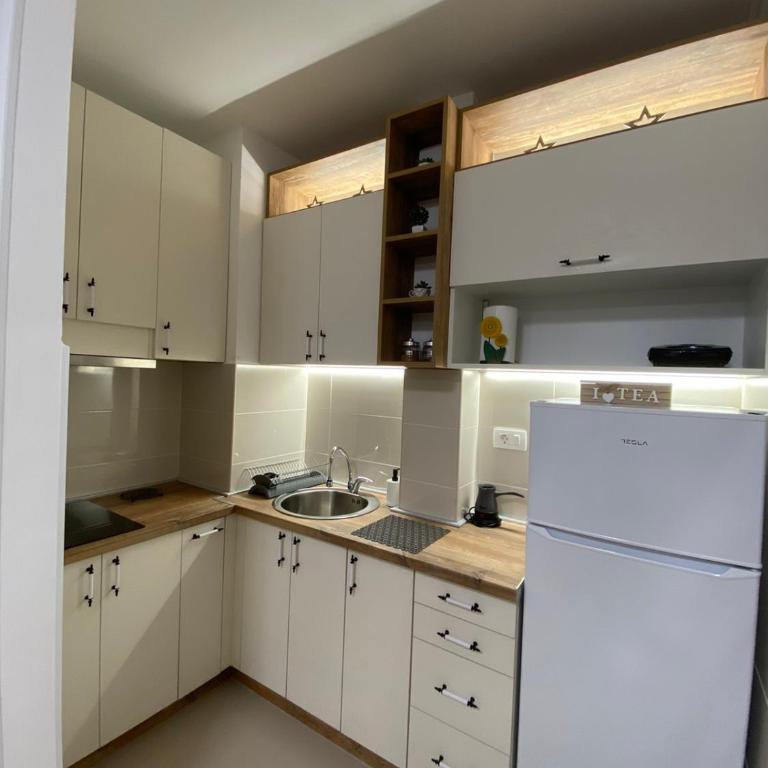 Apartment Stars Lux - One-Bedroom Apartment - 18