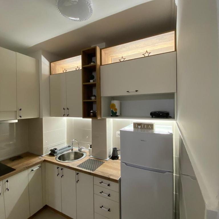 Apartment Stars Lux - One-Bedroom Apartment - 26