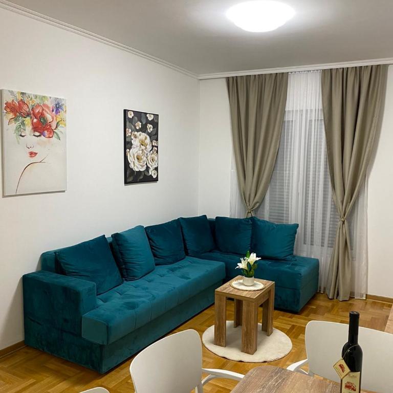 Apartment Stars Lux - One-Bedroom Apartment - 34