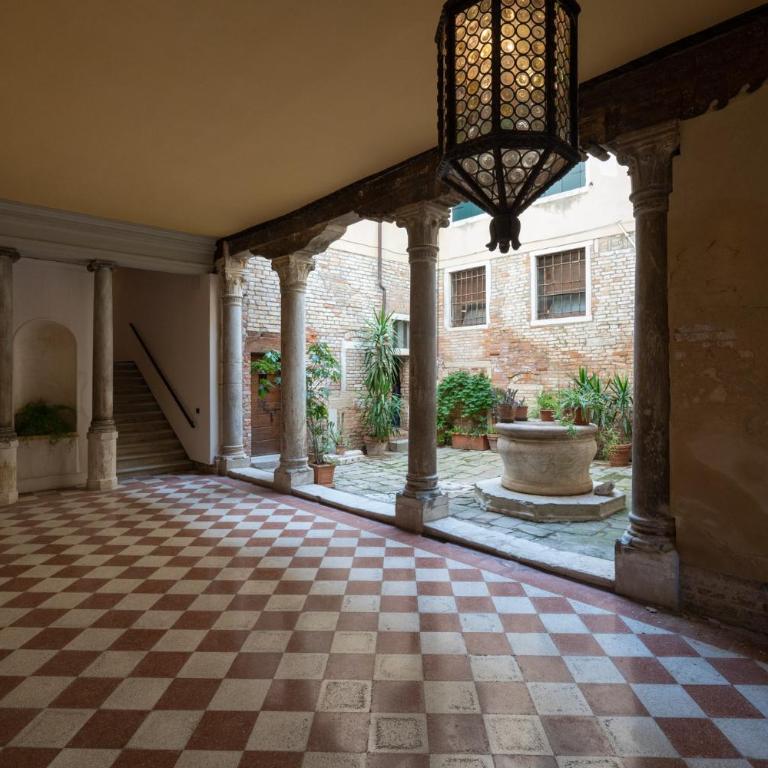 Ca' Longo Palace Velluto - Two-Bedroom Apartment - 8