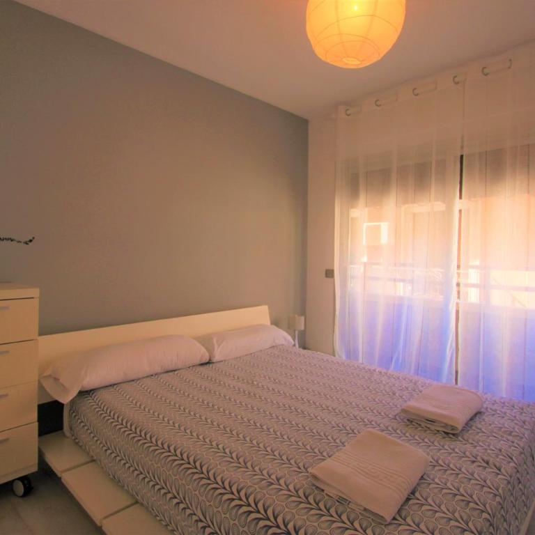Apartamento CasaTuris con vistas a la playa del Postiguet A103 - Two-Bedroom Apartment - 1