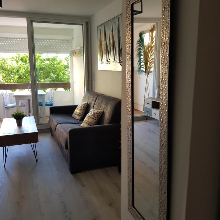 La Galiote, T2 vue port, terrasse et parking - Appartement 1 Chambre - 17