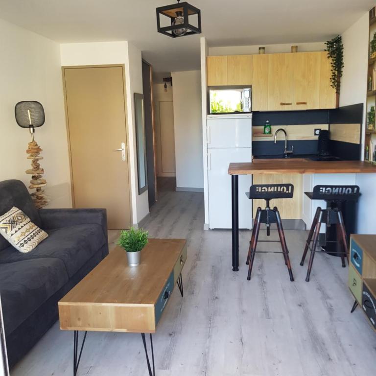 La Galiote, T2 vue port, terrasse et parking - Appartement 1 Chambre - 19