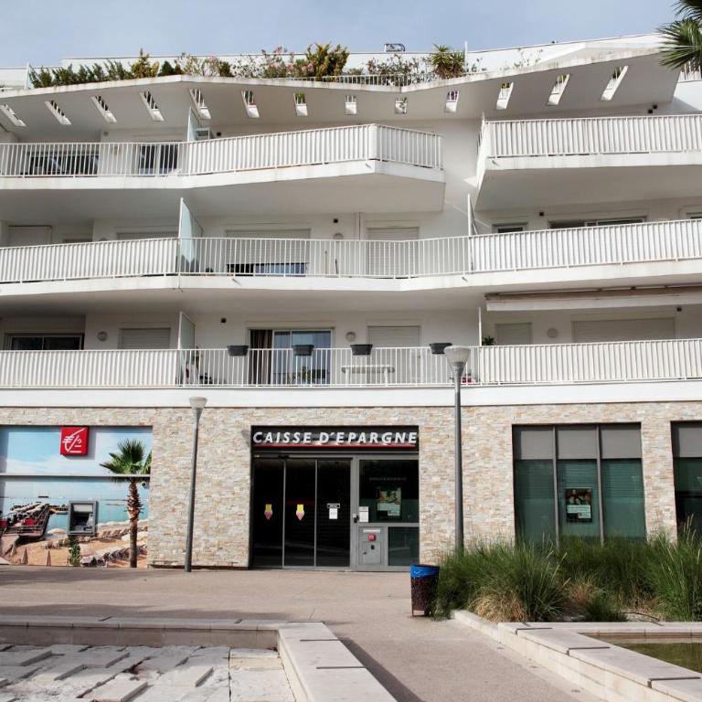 T2 proche de la gare, à 10 minutes à pieds de la Croisette, piscine & parking dans résidence de haut standing - Appartement 1 Chambre - 77
