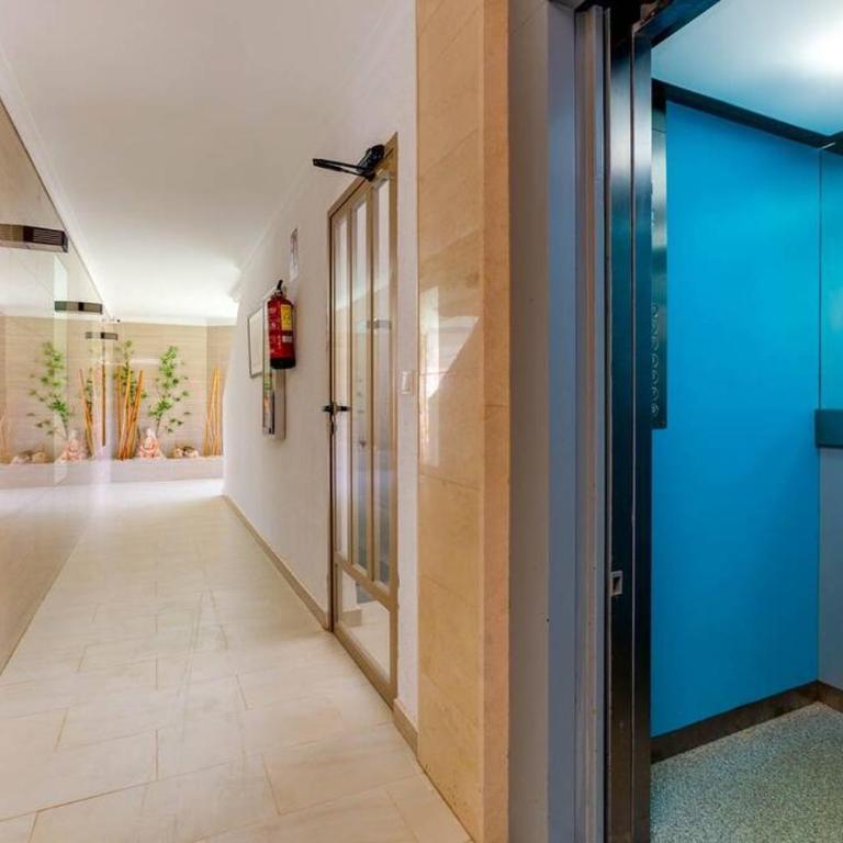 APARTAMENTO CON VISTAS AL MAR Y AL LAGO - One-Bedroom Apartment - 16