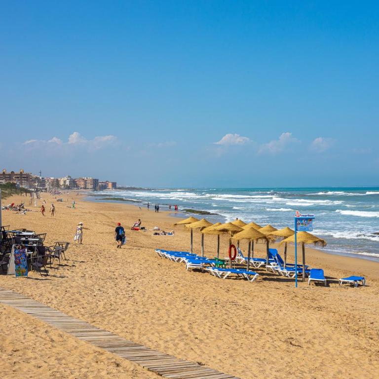 APARTAMENTO CON VISTAS AL MAR Y AL LAGO - One-Bedroom Apartment - 25