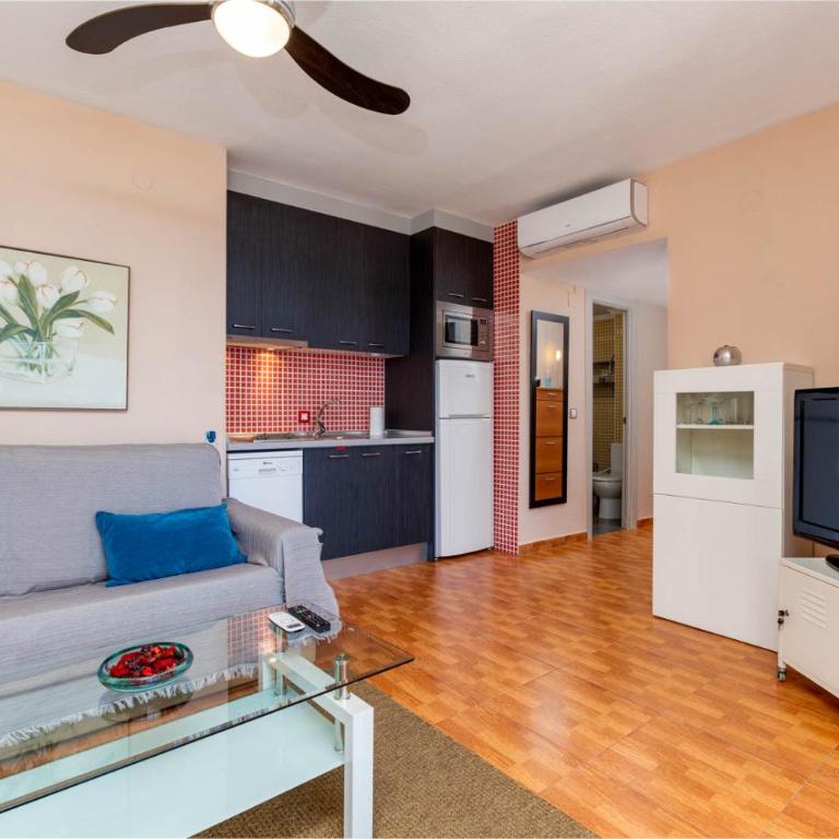 APARTAMENTO CON VISTAS AL MAR Y AL LAGO - One-Bedroom Apartment - 8