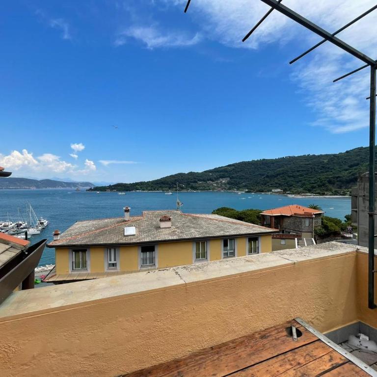Ampia casa marinara con meravigliosa terrazza vista mare Da Mario e Rosanna - Casa con 3 Camere da Letto - 5
