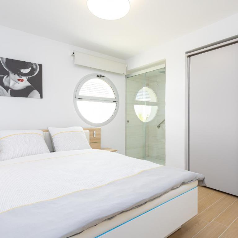 Ensuite Penthouse Panoramic Sea View with Jacuzzi - Apartamento Ático - 38