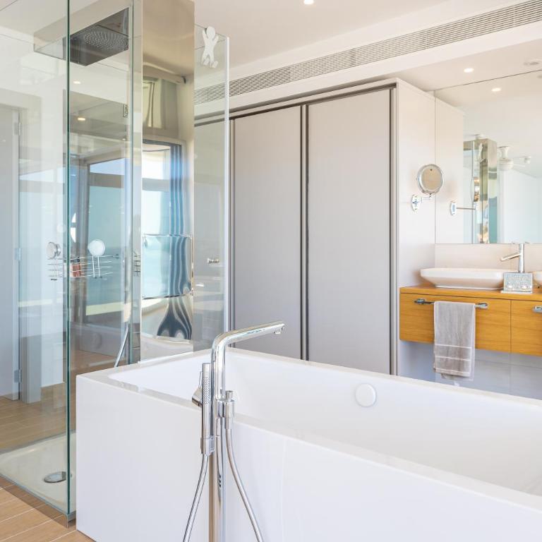 Ensuite Penthouse Panoramic Sea View with Jacuzzi - Apartamento Ático - 6