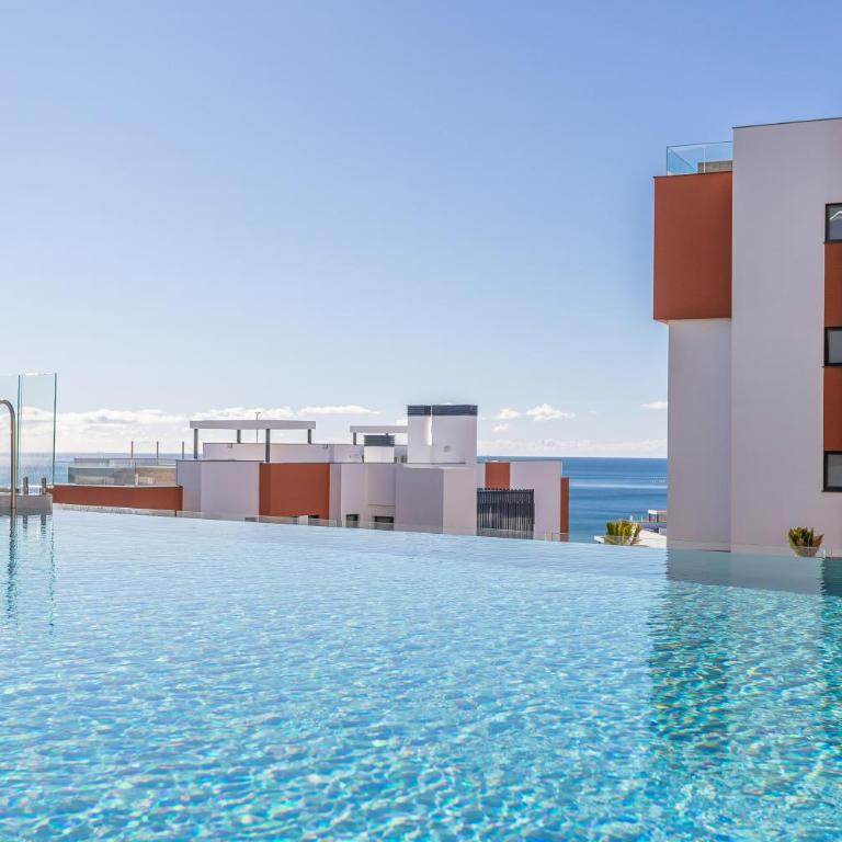 Ensuite Penthouse Panoramic Sea View with Jacuzzi - Apartamento Ático - 49