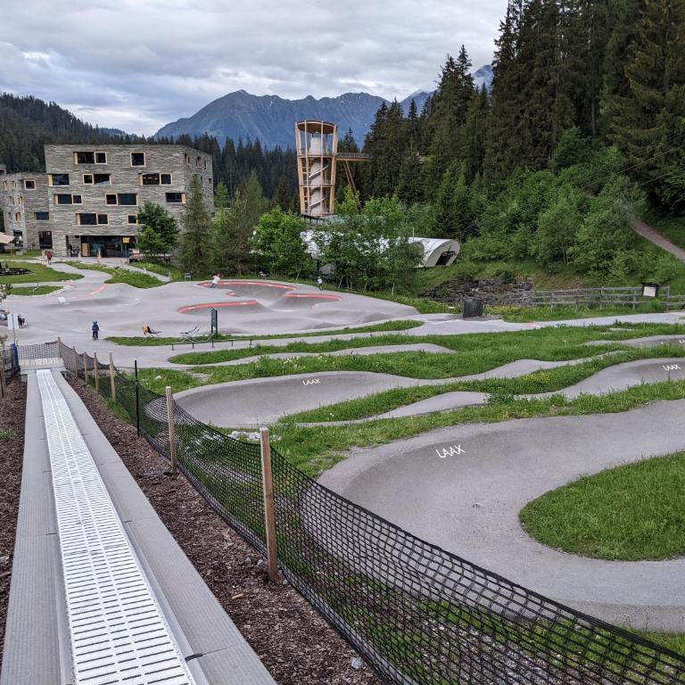 Modern renoviert mit Hallenbad + Fitness - Studio-Apartment - 41
