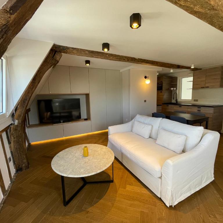 Appartement rénové - Centre Honfleur - Parking - Plage à pied - Appartement 1 Chambre - 9