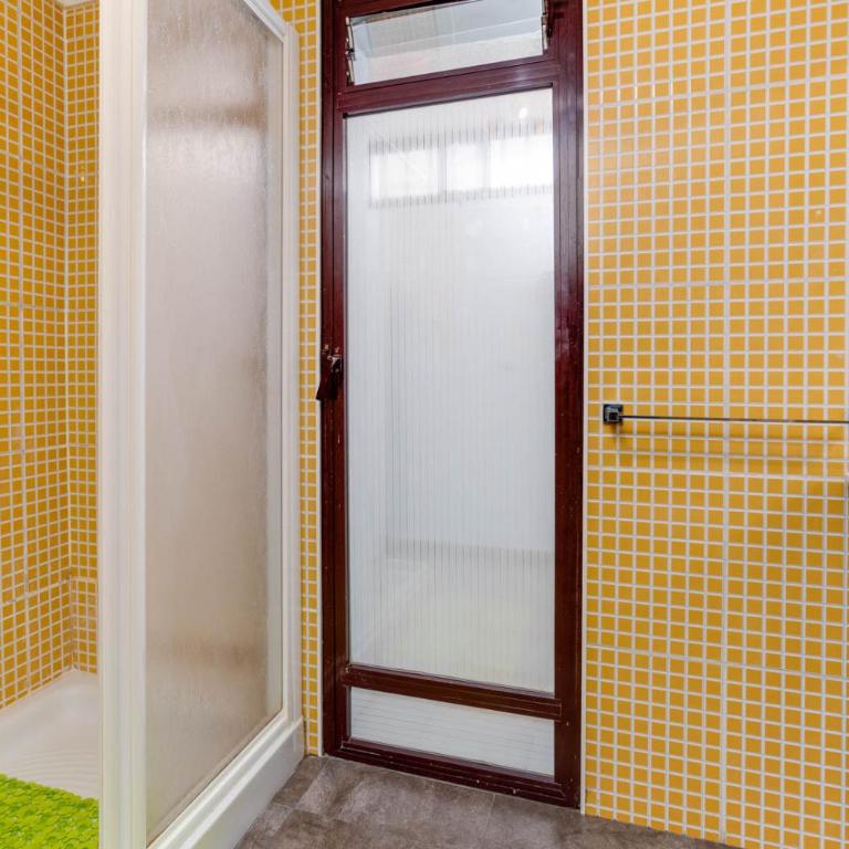 APARTAMENTO CON VISTAS AL MAR Y AL LAGO - One-Bedroom Apartment - 12