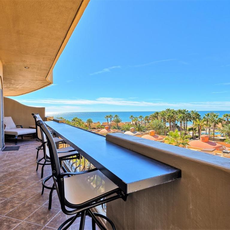 Bella Sirena 304-A - Elegant Oceanview Condo on Sandy Beach - Apartamento de 2 dormitorios - 4