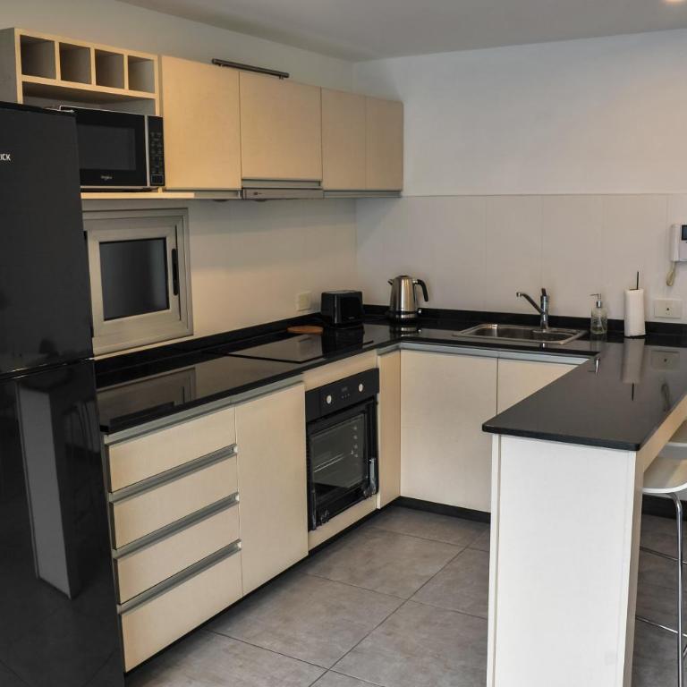 Impecable departamento c/cochera 3pax - Apartamento de 1 dormitorio - 11