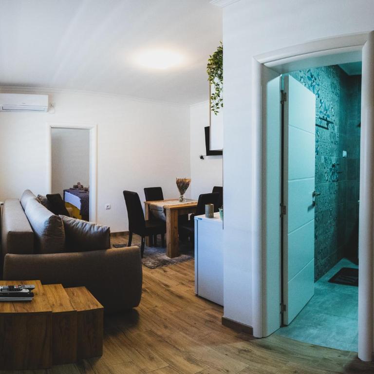 ALFA Apartmani - Standard Apartment - 3
