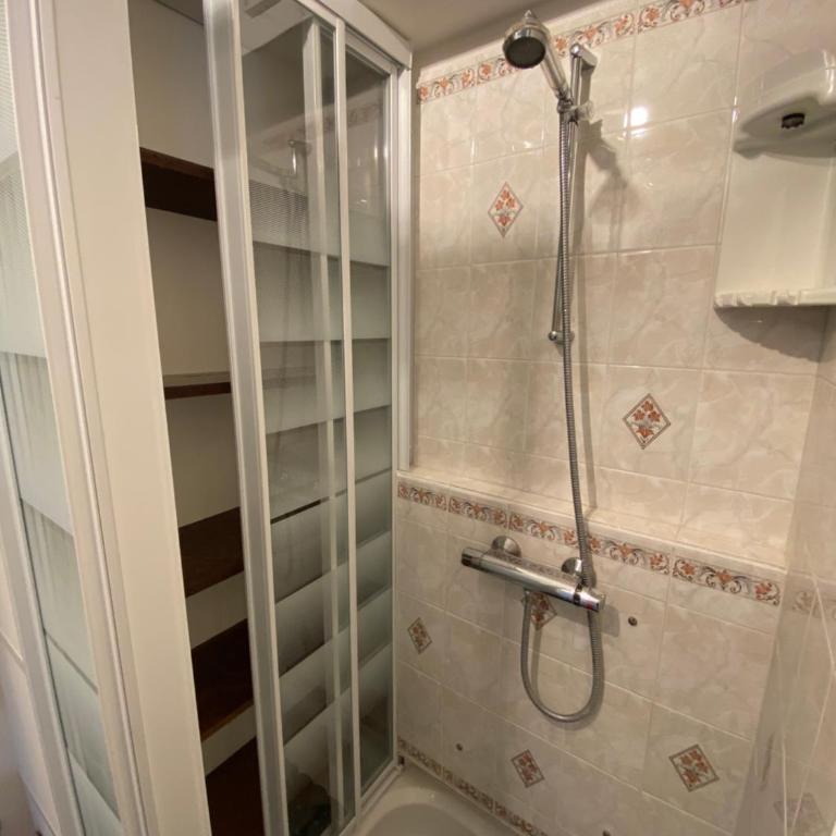 Studio Font-Romeu avec place de parking - Studio - 11