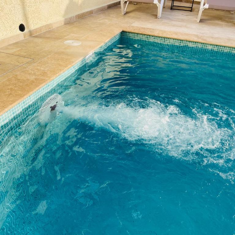 Casa Azure - Three-Bedroom House - 20