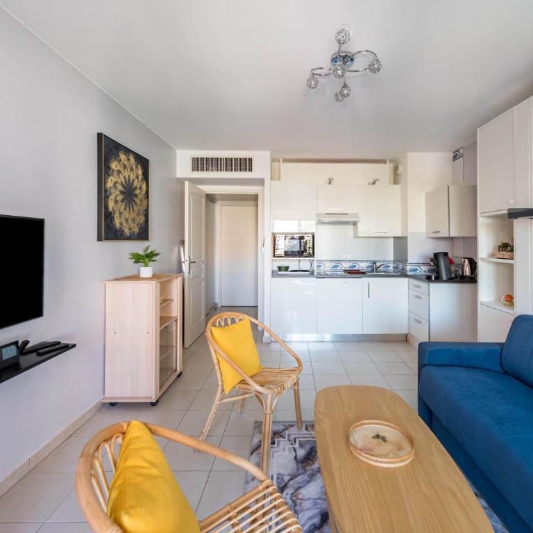 Beau Studio Véranda à deux pas de la mer - parking inclus - Apartamento de 1 dormitorio - 3