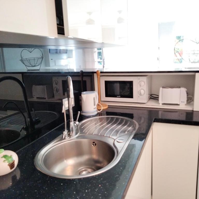 Deluxe Windsor Park - One-Bedroom Apartment - 19