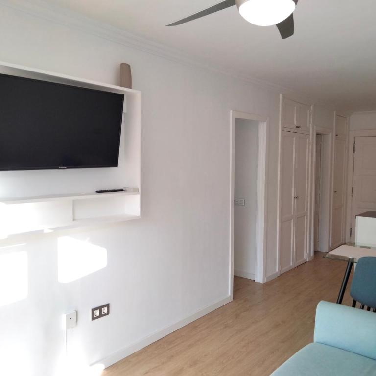 Deluxe Windsor Park - One-Bedroom Apartment - 21