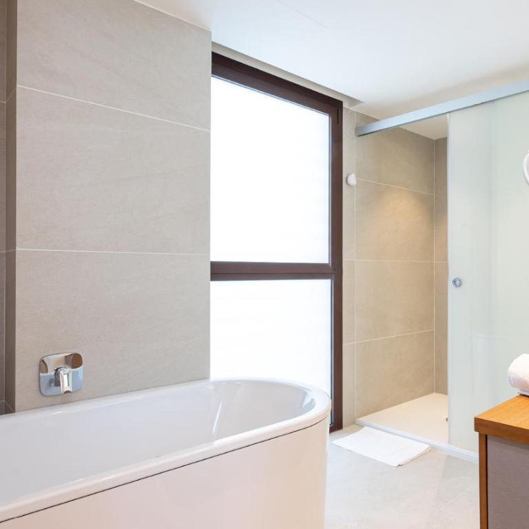 Higueron Rental Beach Club Suites - Managed by Higuerón Resort - One-Bedroom Suite - 31