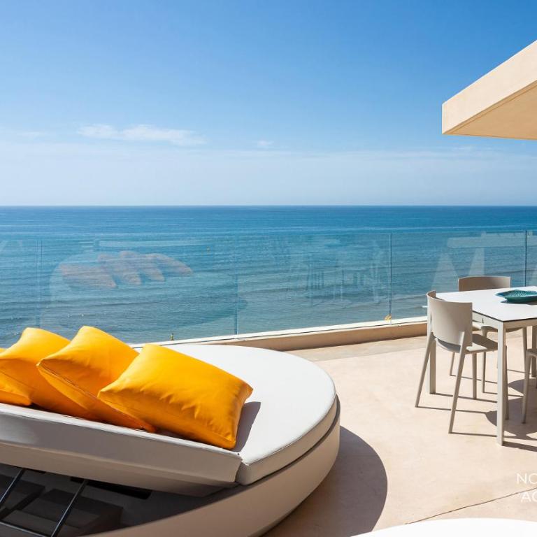 Higueron Rental Beach Club Suites - Managed by Higuerón Resort - One-Bedroom Suite - 32