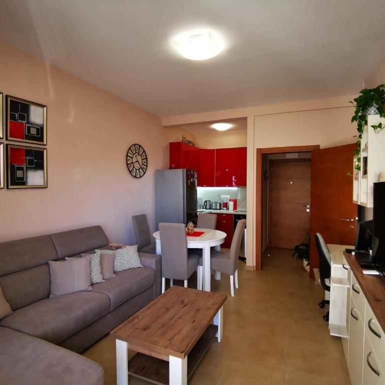 Charming and Luxurious Flat with Large Terrace - One-Bedroom Apartment - 5