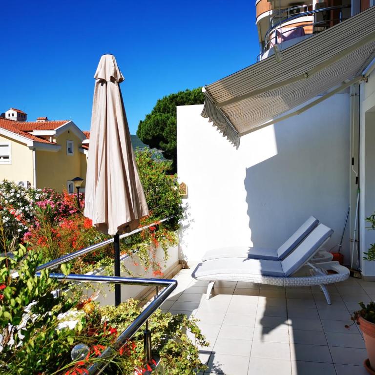 Charming and Luxurious Flat with Large Terrace - One-Bedroom Apartment - 8