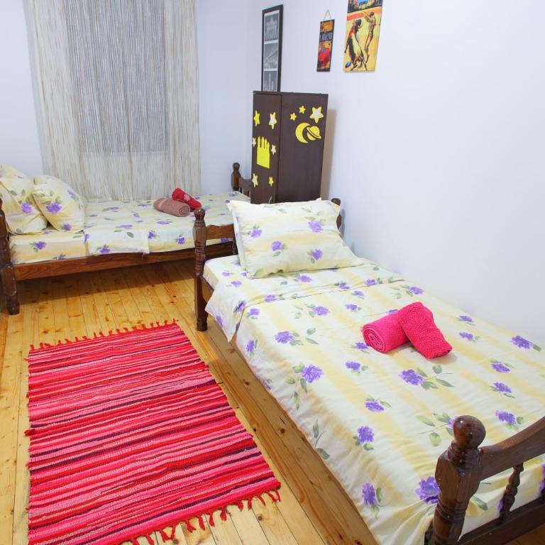 Old Fashion Guest House - Two-Bedroom House - 15