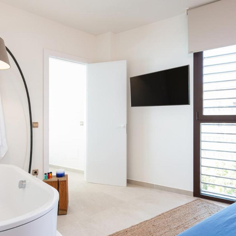 Higueron Rental Beach Club Suites - Managed by Higuerón Resort - Two-Bedroom Suite - 26