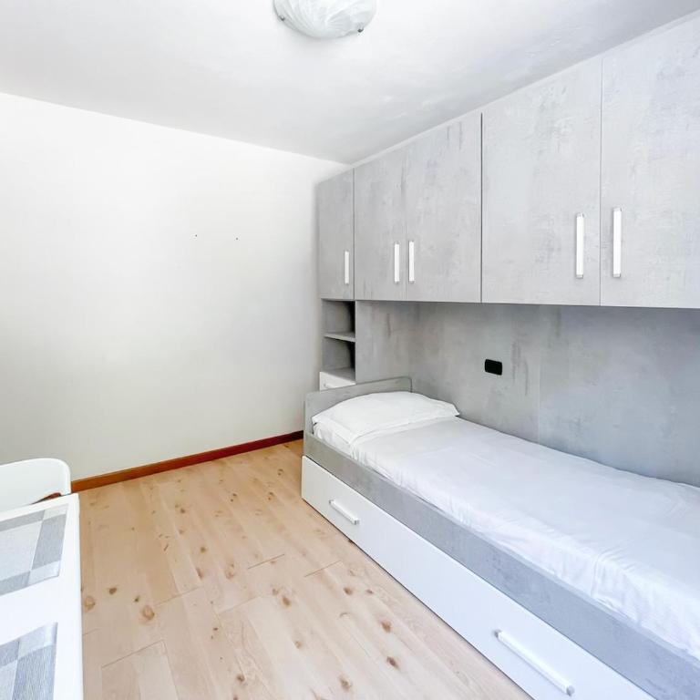 BLUE HOUSE by Design Studio - Camera Familiare con Vista Montagna - 24