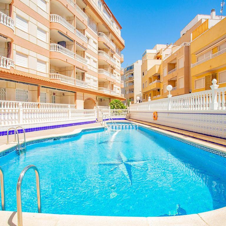 051 Laguna Beach - Alicante Holiday - Apartamento con vistas a la piscina - 1
