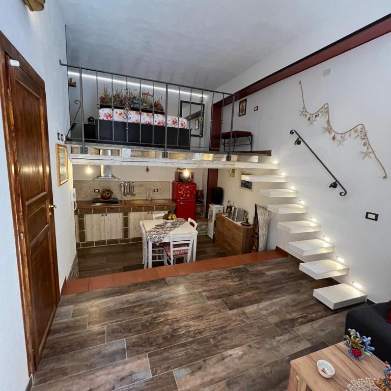 Al Vicoletto Boutique - Appartamento con 2 Camere da Letto - 1