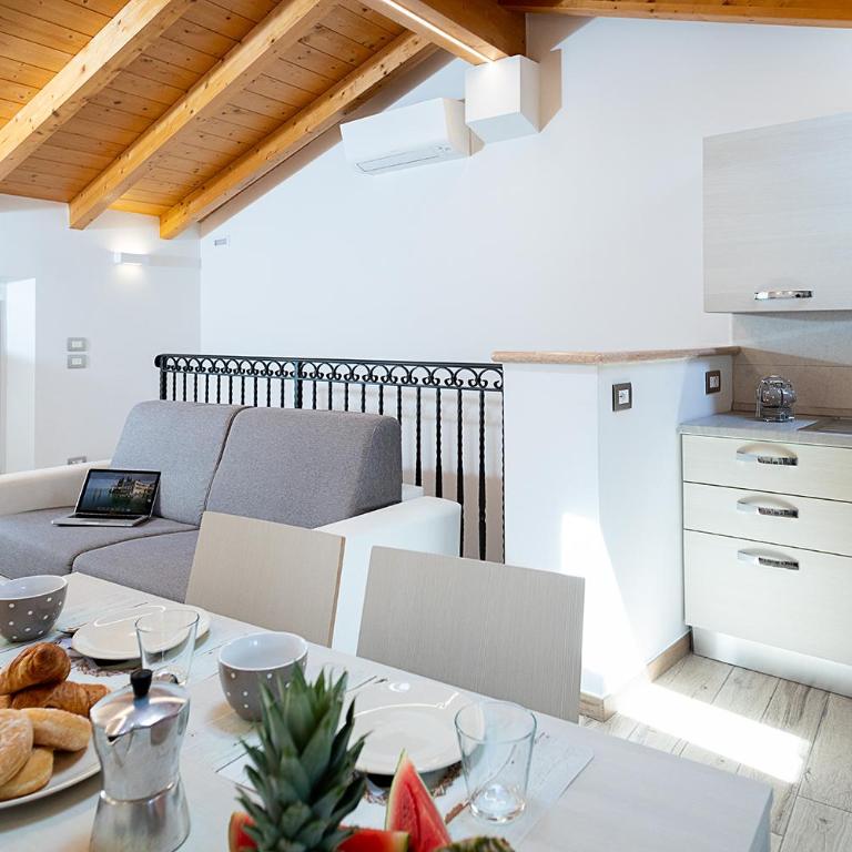 CASA ROSSA - Regarda Travel - Casa con 2 Camere da Letto - 2