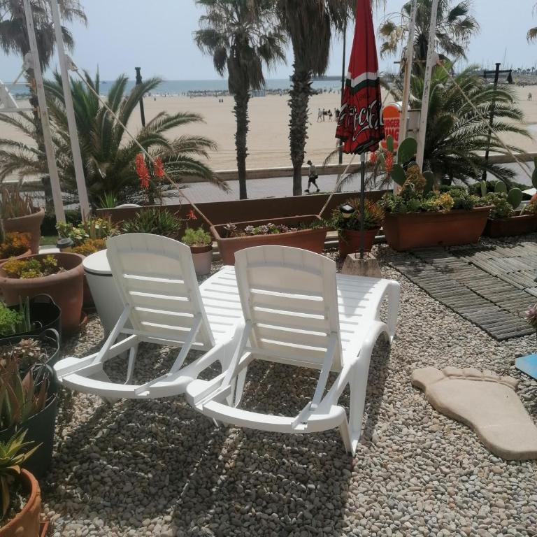 Apartamento playa Las Arenas - Studio Apartment with Sea View - 4