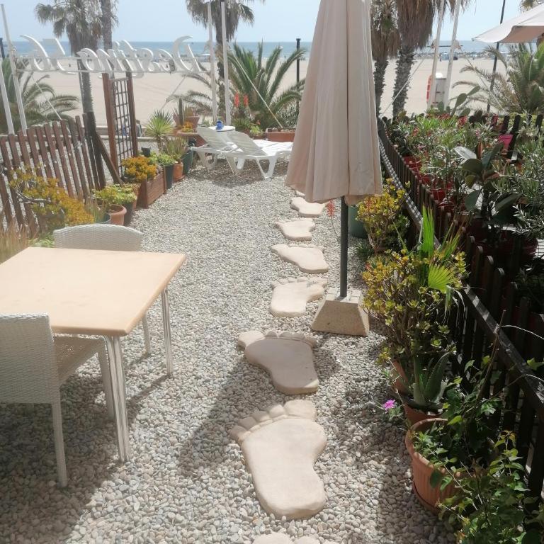 Apartamento playa Las Arenas - Studio Apartment with Sea View - 1
