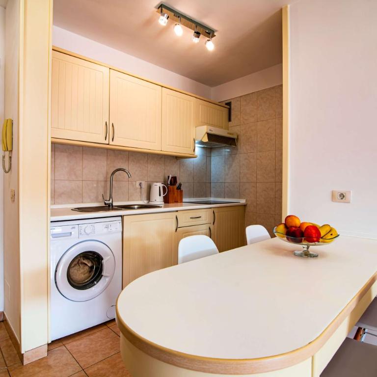 Lovely 1-bedroom apartment whit pool - Apartamento de 1 dormitorio - 8