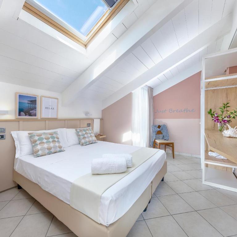 Hotel La Residenza - Family Room - 3