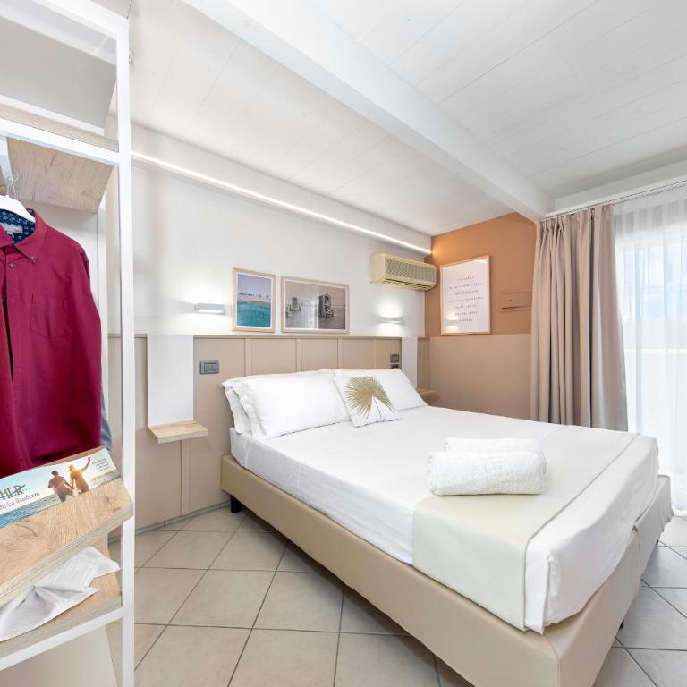 Hotel La Residenza - Family Room - 4