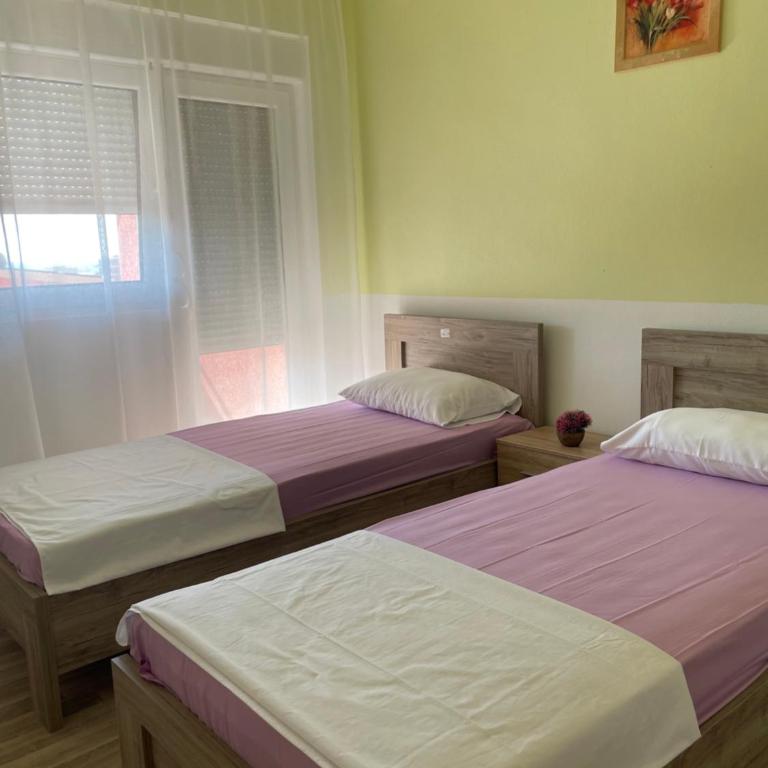 Apartmani Sunce - Three-Bedroom Apartment - 5